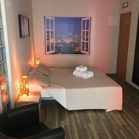Guest house Hostalbia 3*